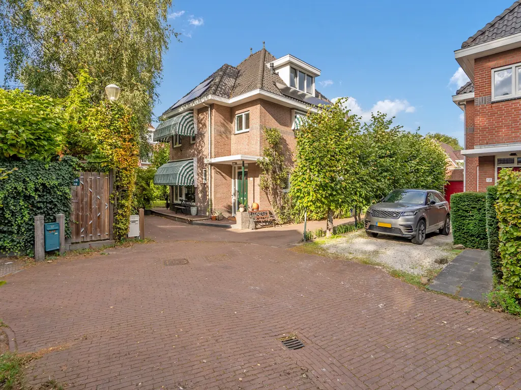 Boswinde 129, 'S-GRAVENHAGE