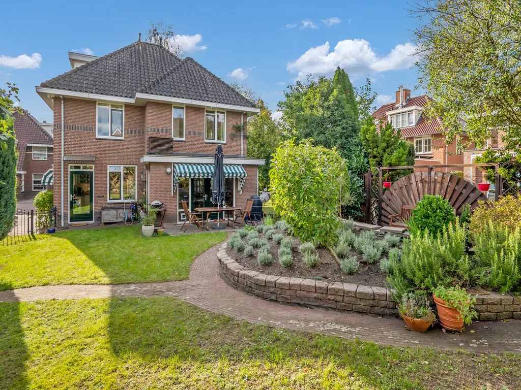 Boswinde 129, 'S-GRAVENHAGE