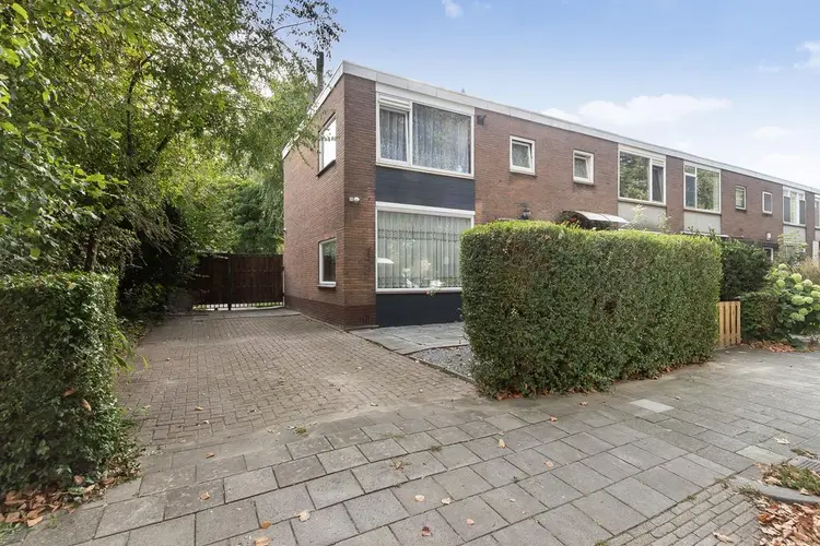 Van Bosseplantsoen 5, DORDRECHT