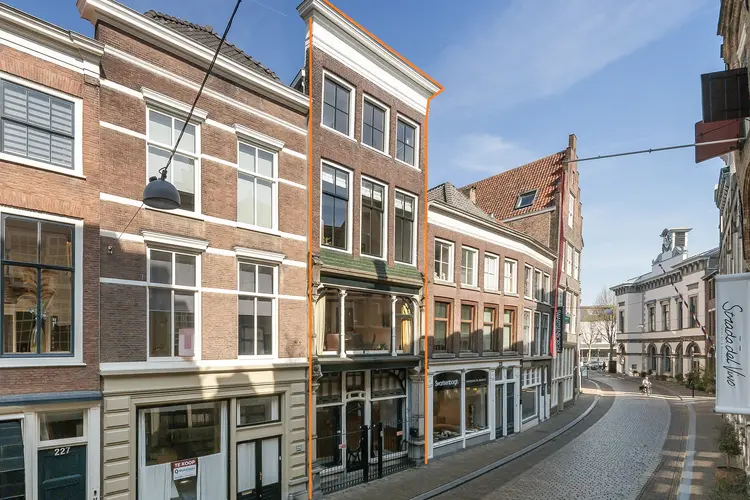 Wijnstraat 223, DORDRECHT