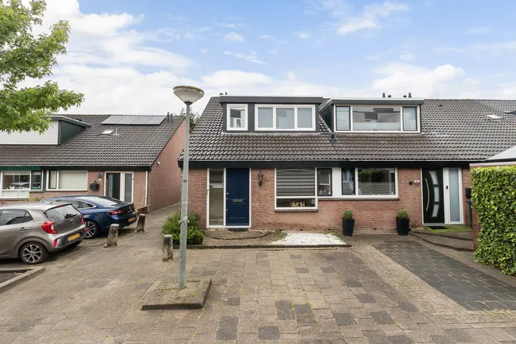 Sandenburg 111, DORDRECHT