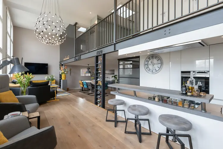 Reeweg Oost 123P, DORDRECHT