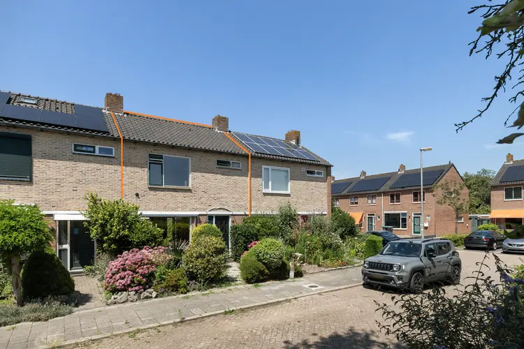 De Zeeg 12, BARENDRECHT