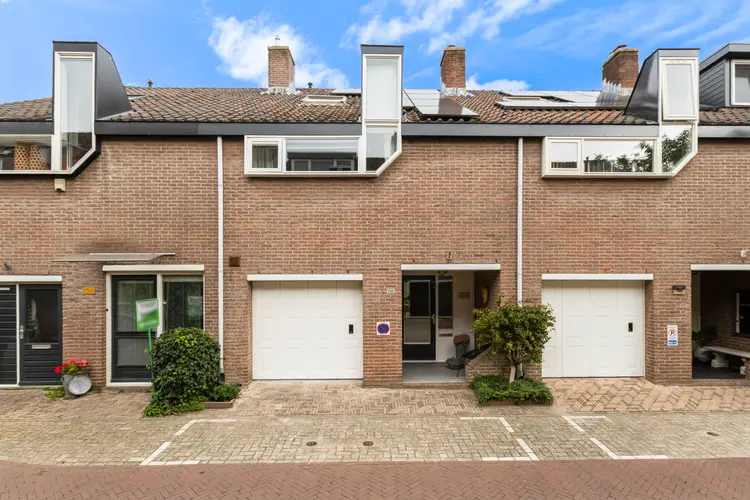 Luchtenburg 107, DORDRECHT