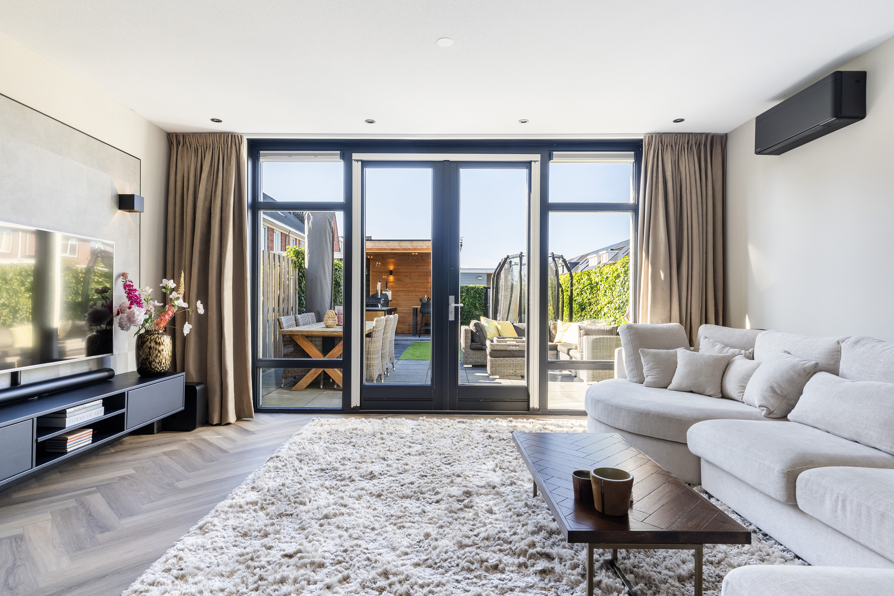 Hoekwoning te koop: Laan van Braets 83, Dordrecht