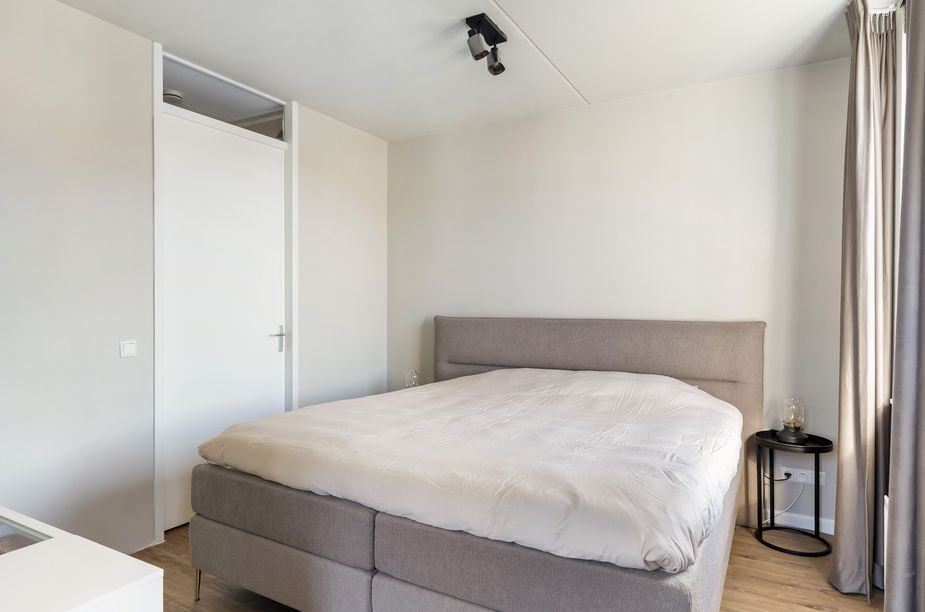 Hoekwoning te koop: Laan van Braets 83, Dordrecht