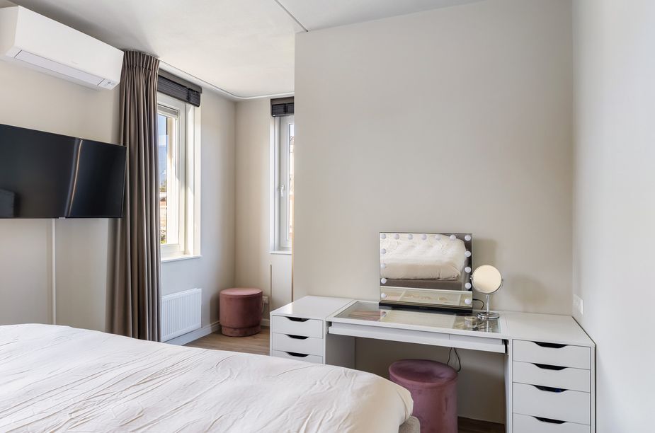 Hoekwoning te koop: Laan van Braets 83, Dordrecht