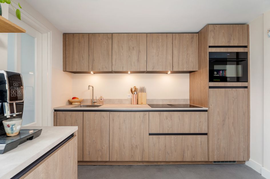 Tussenwoning te koop: Van Alkemadestraat 10, Tilburg