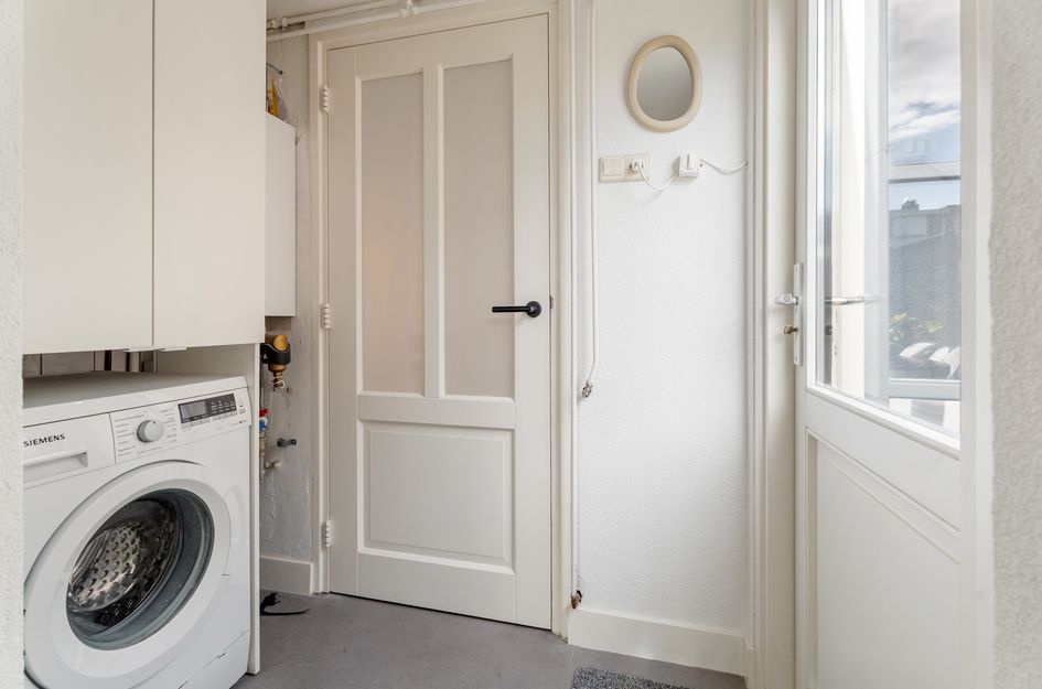 Tussenwoning te koop: Van Alkemadestraat 10, Tilburg