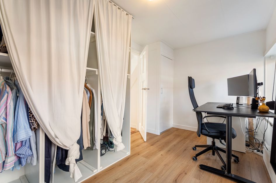 Tussenwoning te koop: Van Alkemadestraat 10, Tilburg