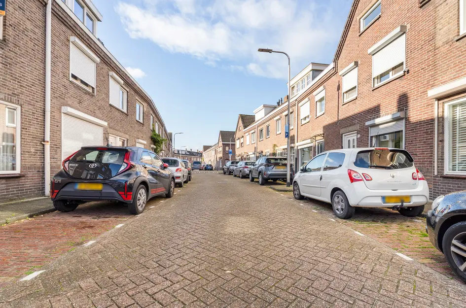 Van Alkemadestraat 10