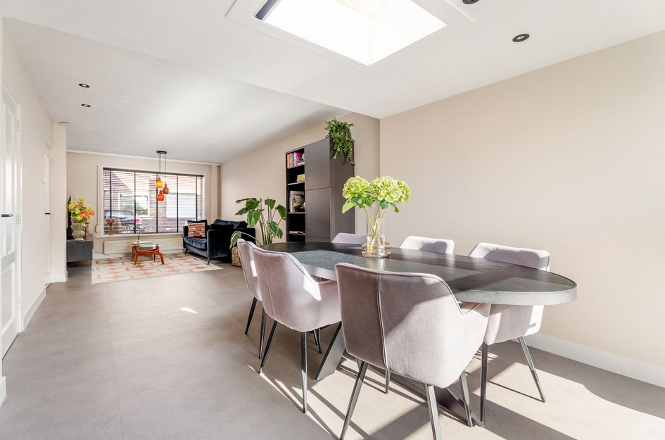 Tussenwoning te koop: Van Alkemadestraat 10, Tilburg