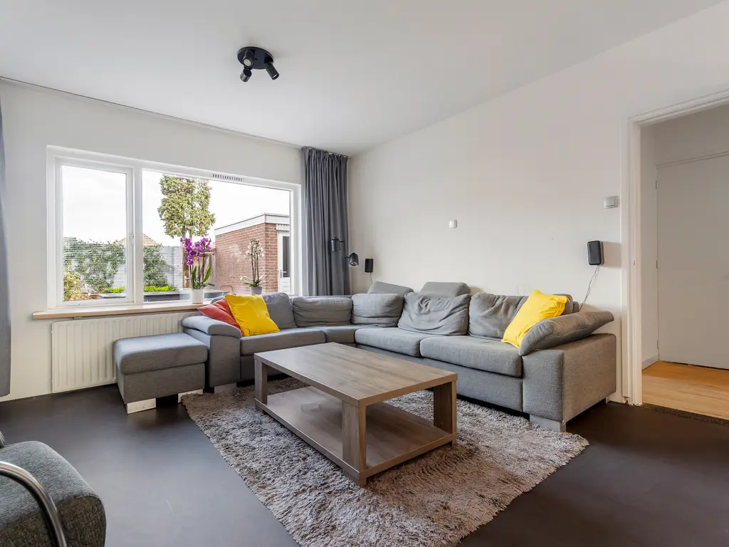 Bisschop van Zoesstraat 19b, TILBURG