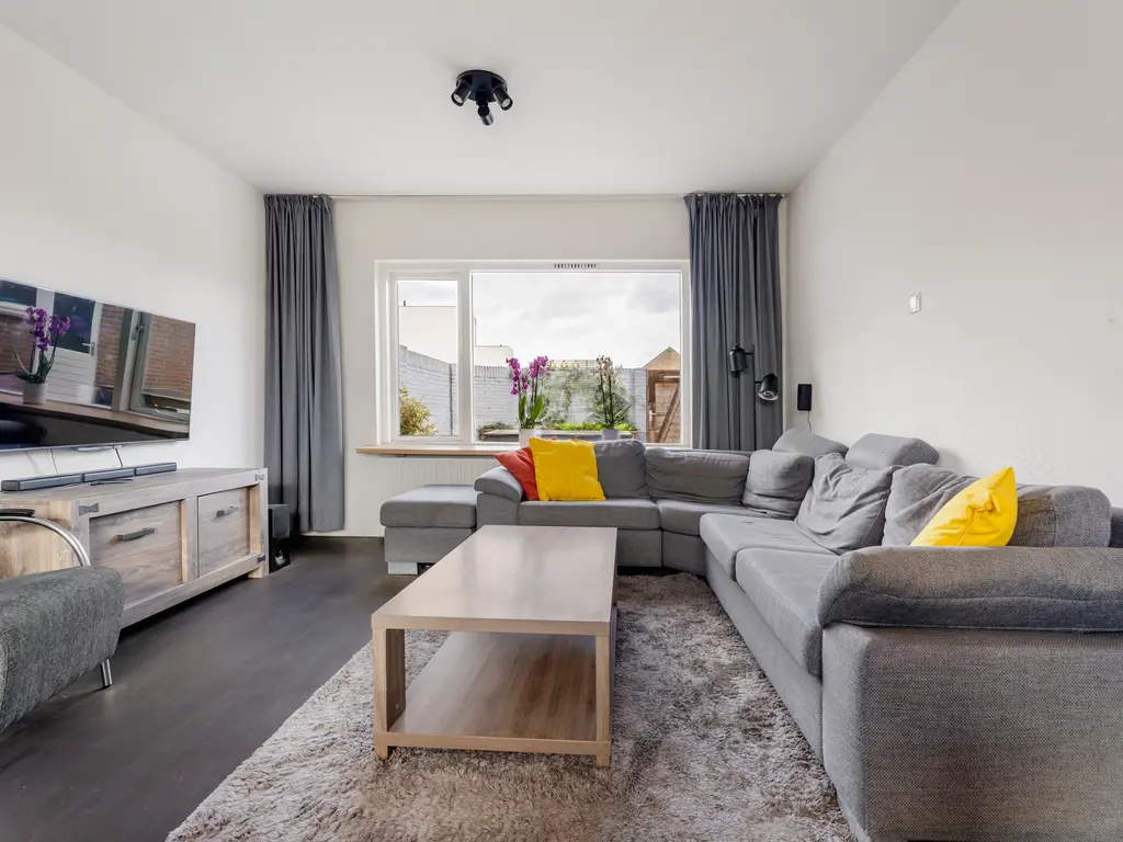 Bisschop van Zoesstraat 19b, TILBURG
