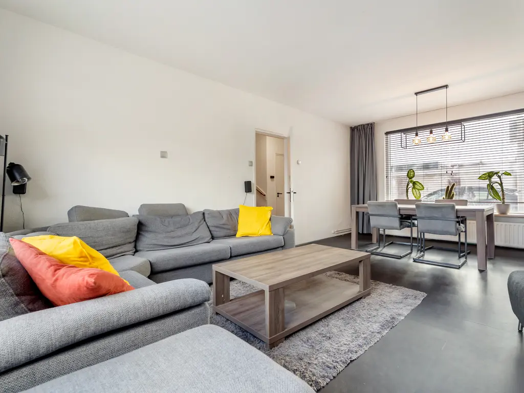 Bisschop van Zoesstraat 19b, TILBURG