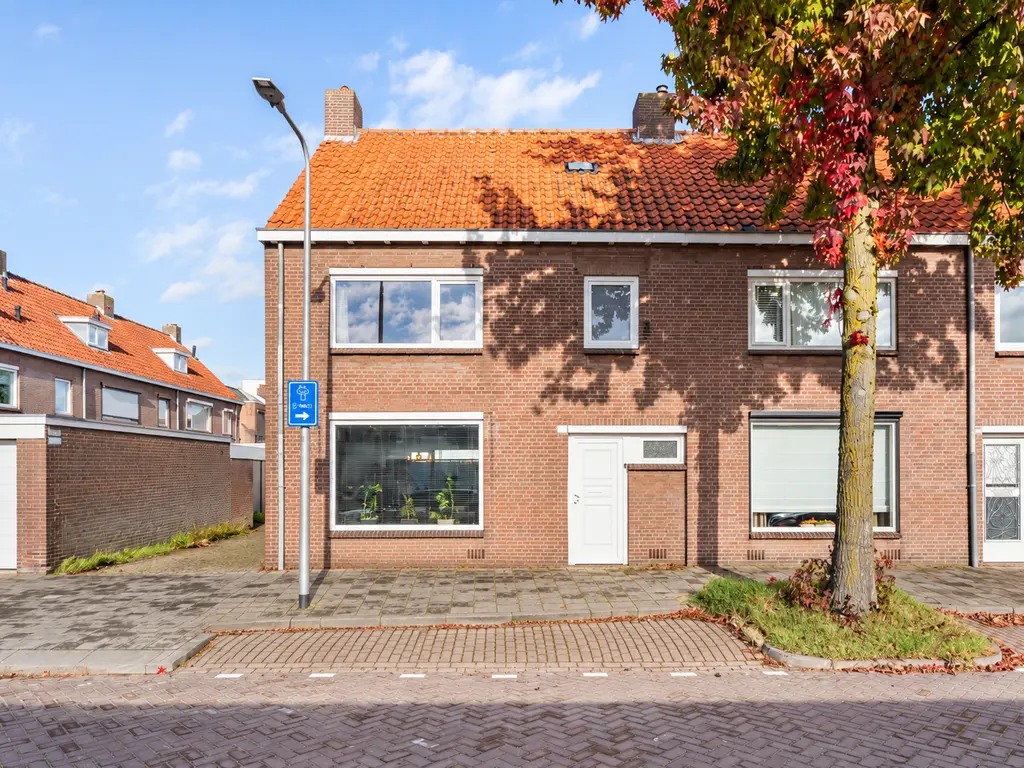 Bisschop van Zoesstraat 19b, TILBURG