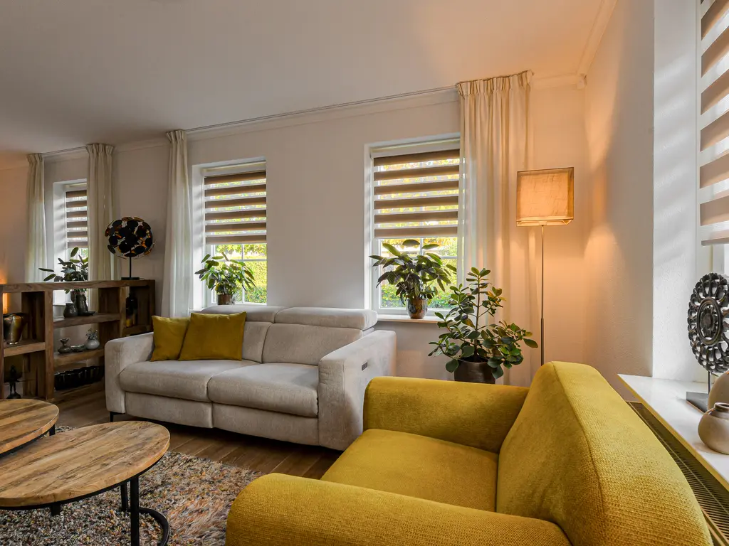 Molenakker 16, DEN HOUT