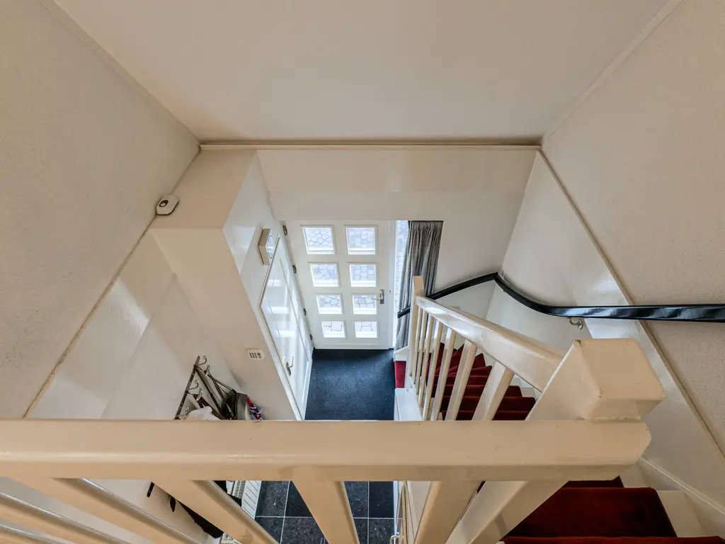 Molenakker 16, DEN HOUT