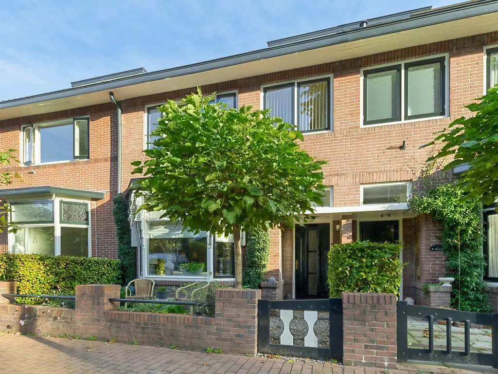 Stationsweg 13, BODEGRAVEN