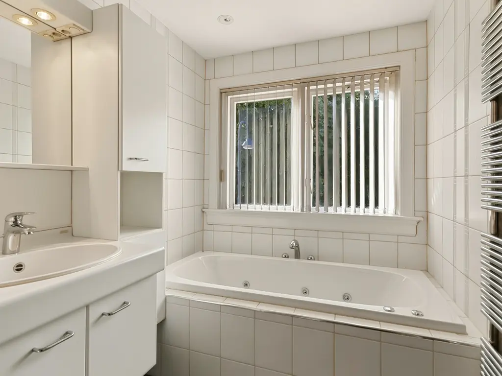 Stationsweg 13, BODEGRAVEN