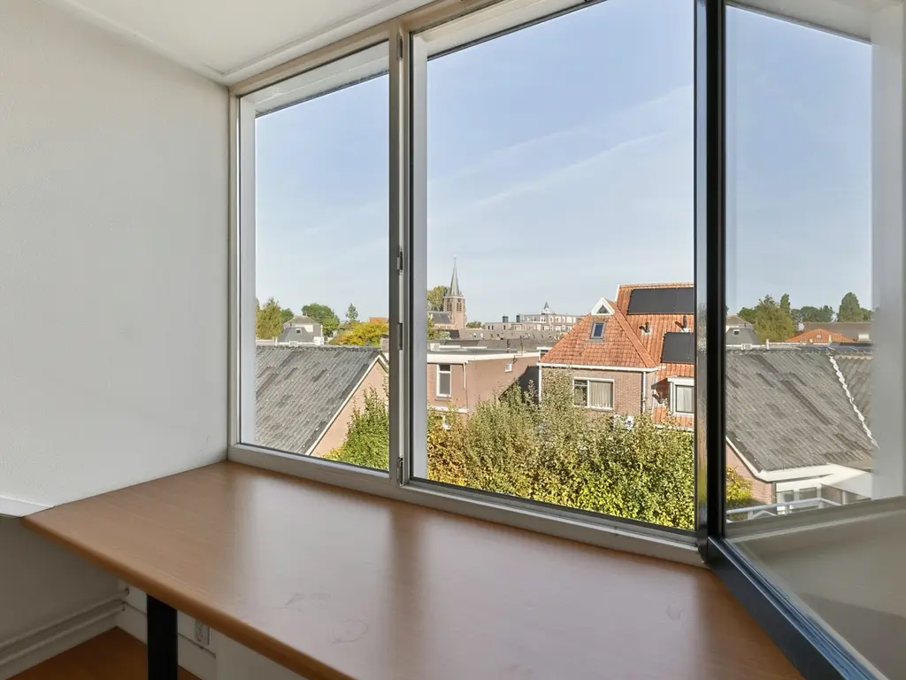 Stationsweg 13, BODEGRAVEN