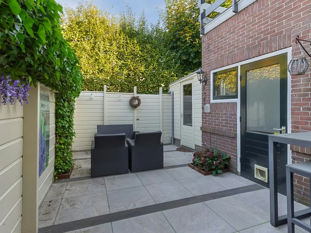 Stationsweg 13, BODEGRAVEN