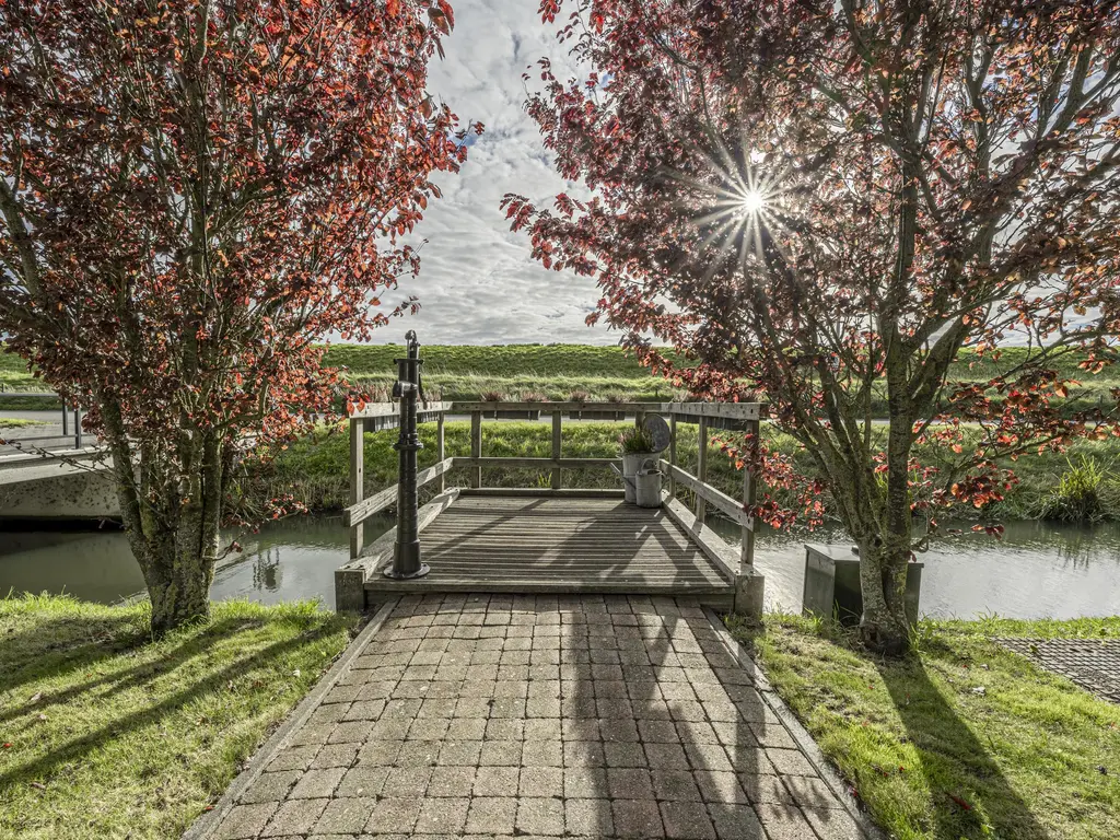 Nieuwendijk 10, ZUID-BEIJERLAND