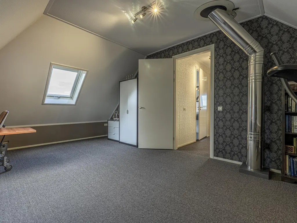 Nieuwendijk 10, ZUID-BEIJERLAND