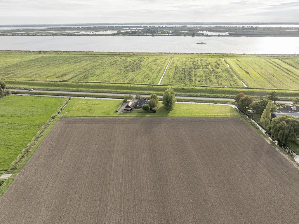 Nieuwendijk 10, ZUID-BEIJERLAND