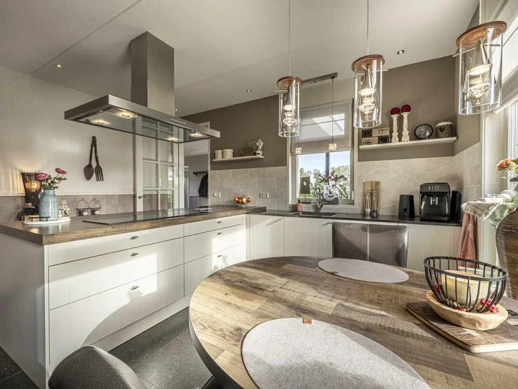 Nieuwendijk 10, ZUID-BEIJERLAND