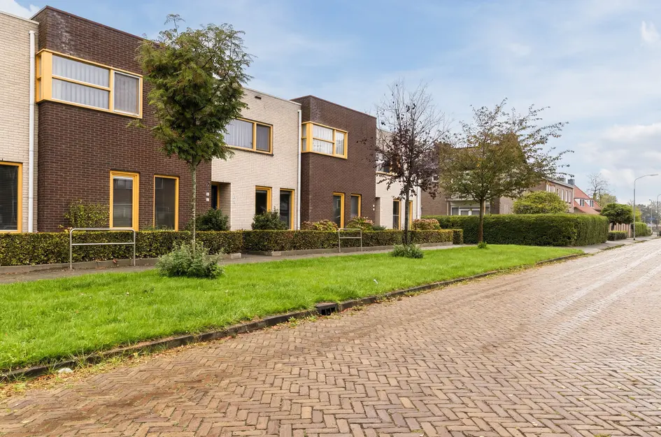 Wouwstraat 16
