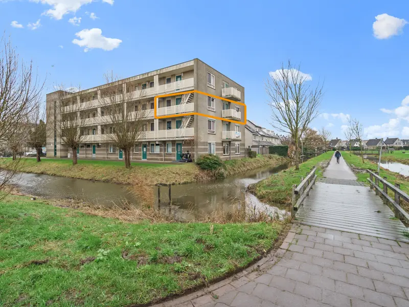 Sleper 32, WOERDEN