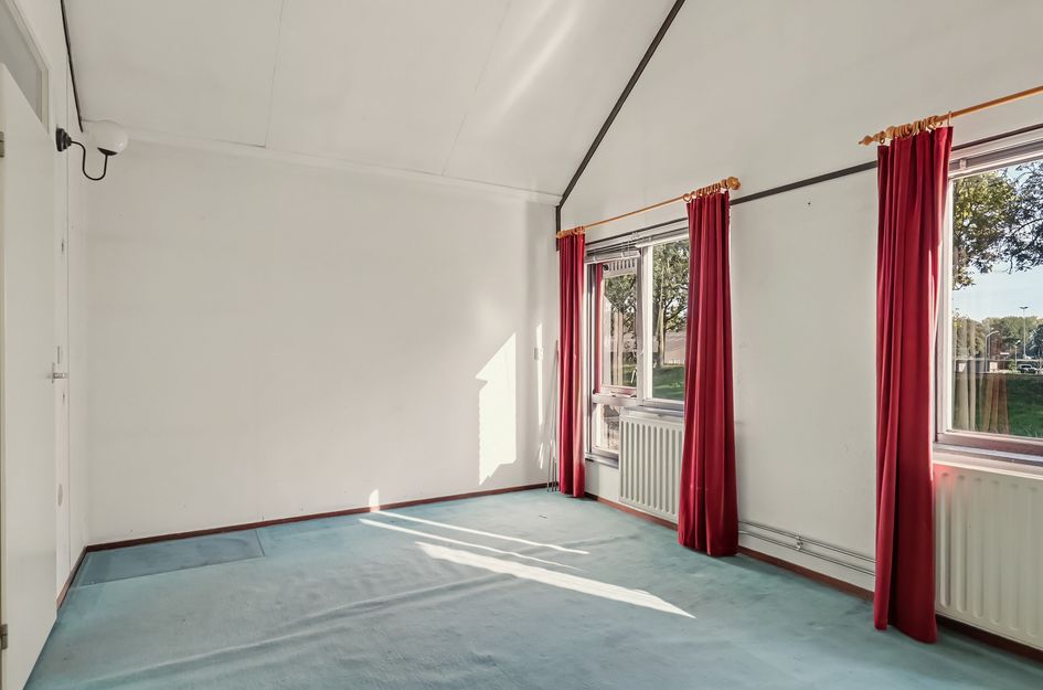 Tussenwoning te koop: Cannenburg 114, Dordrecht
