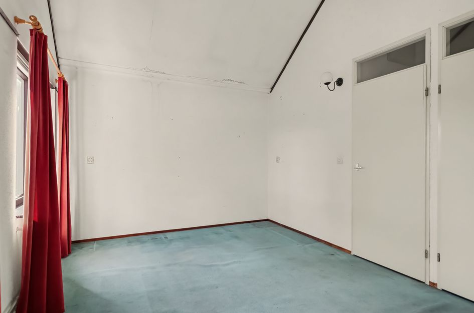 Tussenwoning te koop: Cannenburg 114, Dordrecht