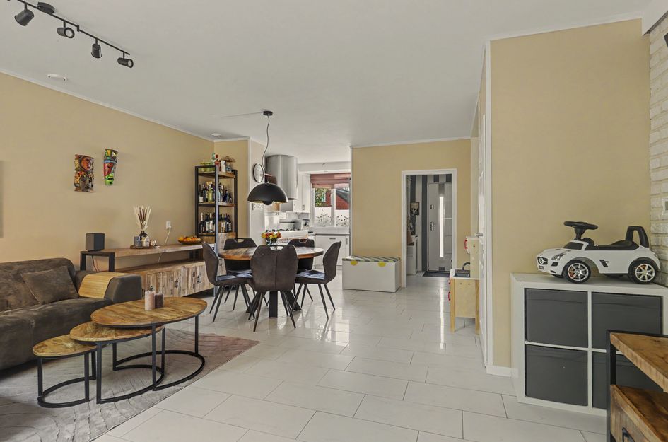 Tussenwoning te koop: Heimerstein 41, Dordrecht