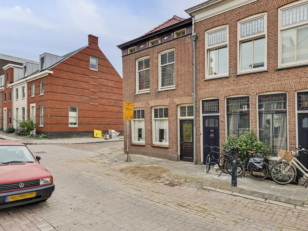Kromhout 134, DORDRECHT