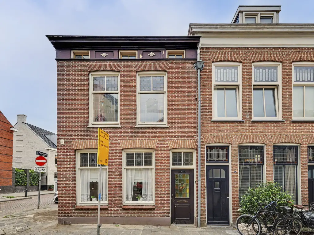 Kromhout 134, DORDRECHT