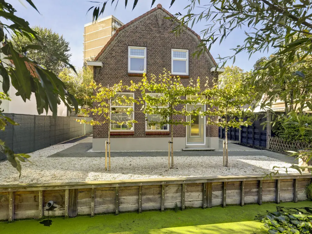Schoorweg 24, PAPENDRECHT