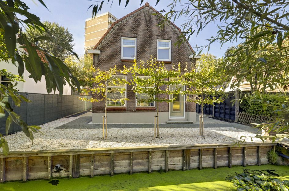 Vrijstaande woning te koop: Schoorweg 24, Papendrecht