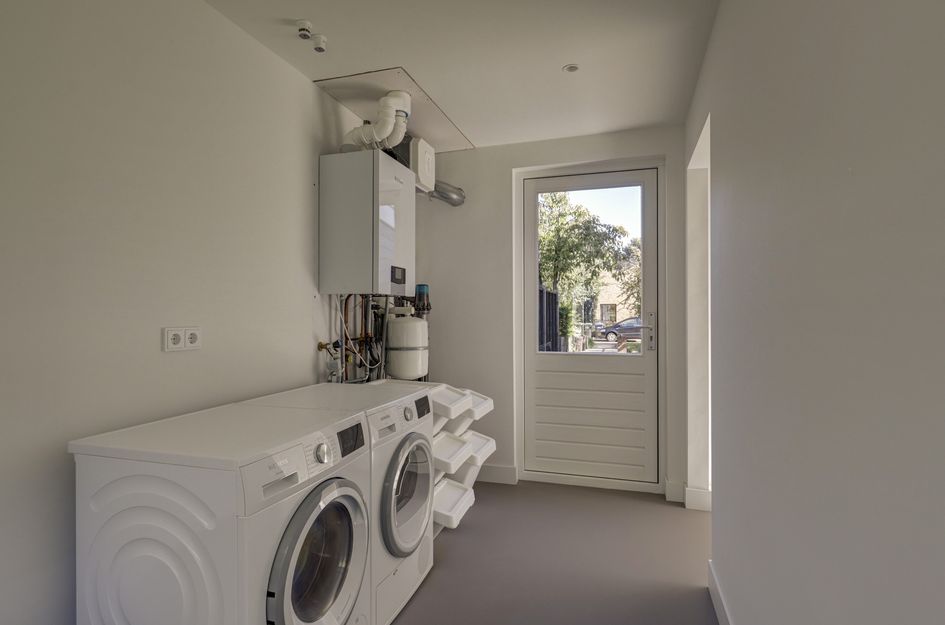 Vrijstaande woning te koop: Schoorweg 24, Papendrecht