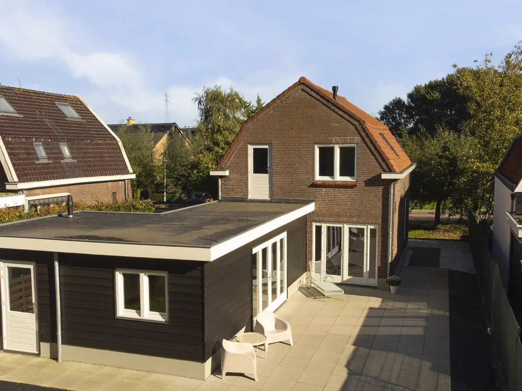 Schoorweg 24, PAPENDRECHT