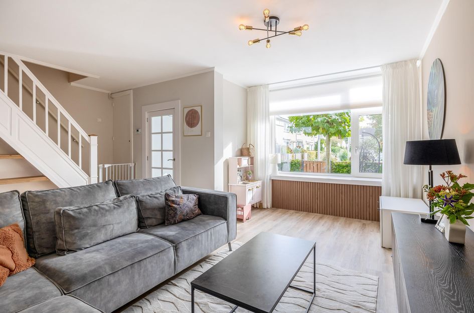 Tussenwoning te koop: Jacob Catsstraat 22, Hellevoetsluis