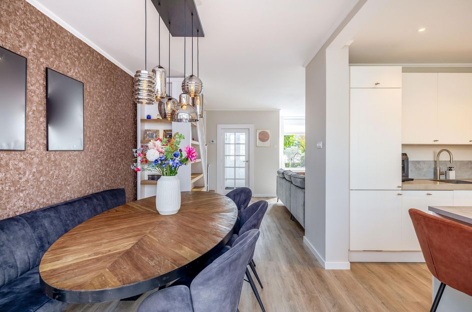 Tussenwoning te koop: Jacob Catsstraat 22, Hellevoetsluis