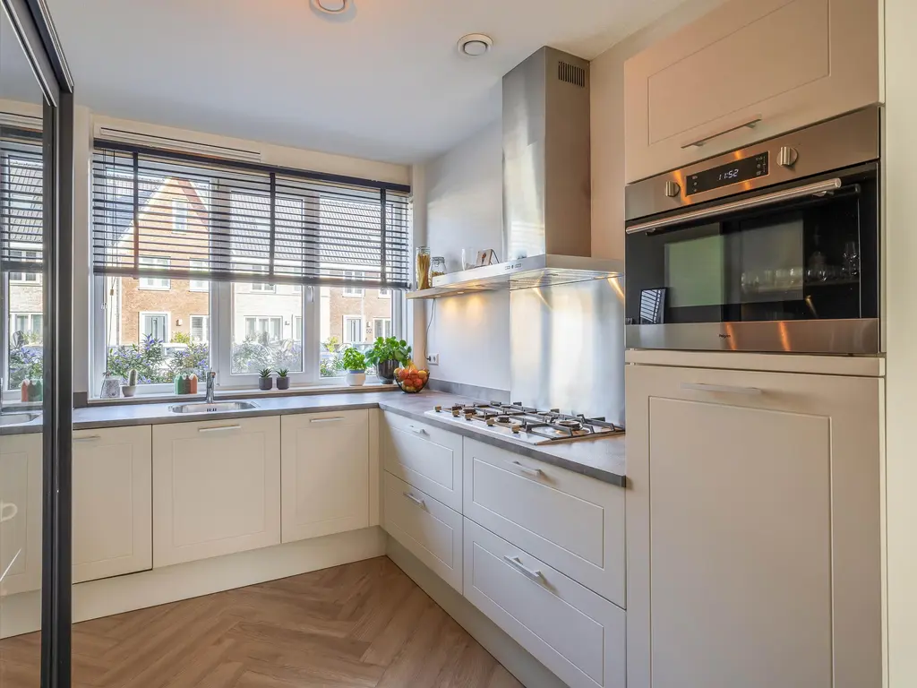 Spoorbaan 39, HELLEVOETSLUIS