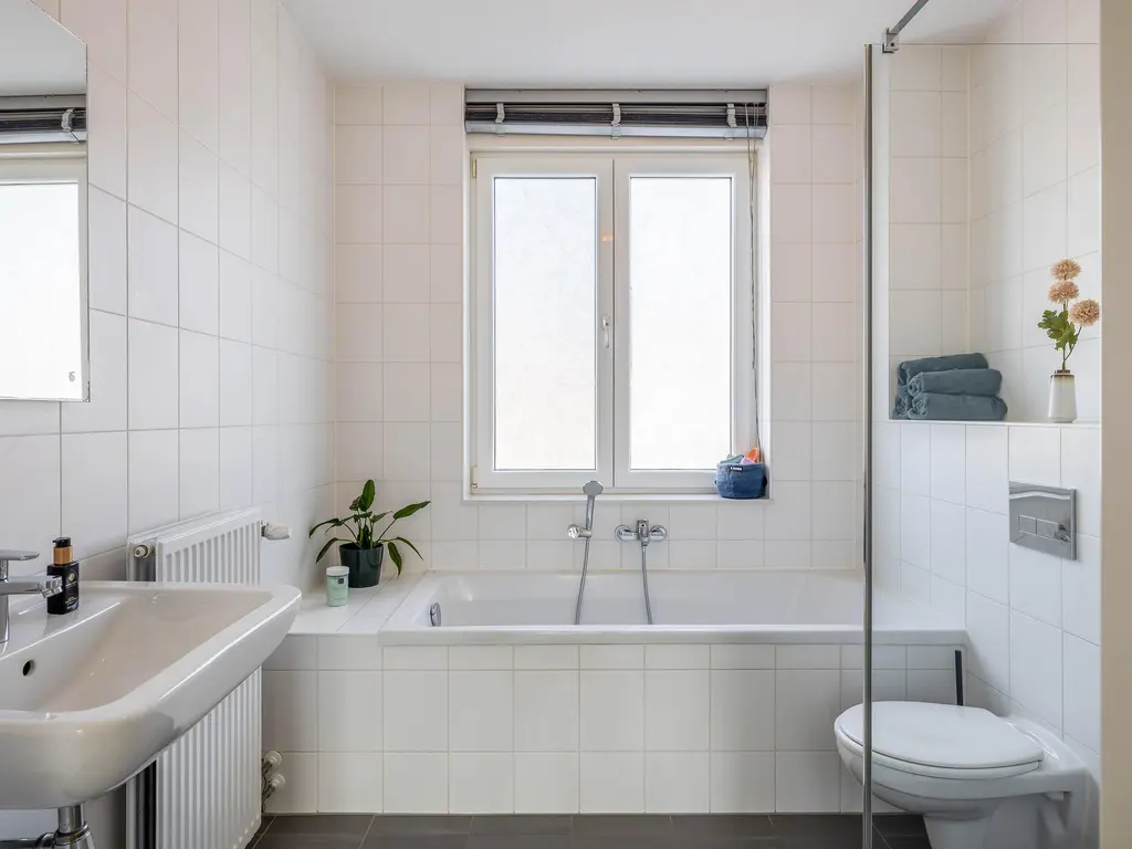 Spoorbaan 39, HELLEVOETSLUIS