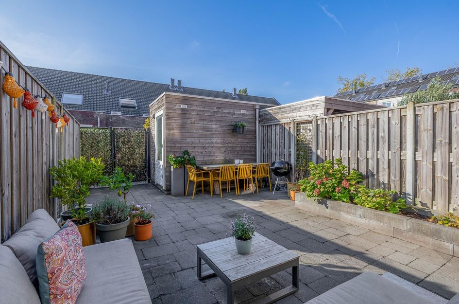 Tussenwoning te koop: Spoorbaan 39, Hellevoetsluis