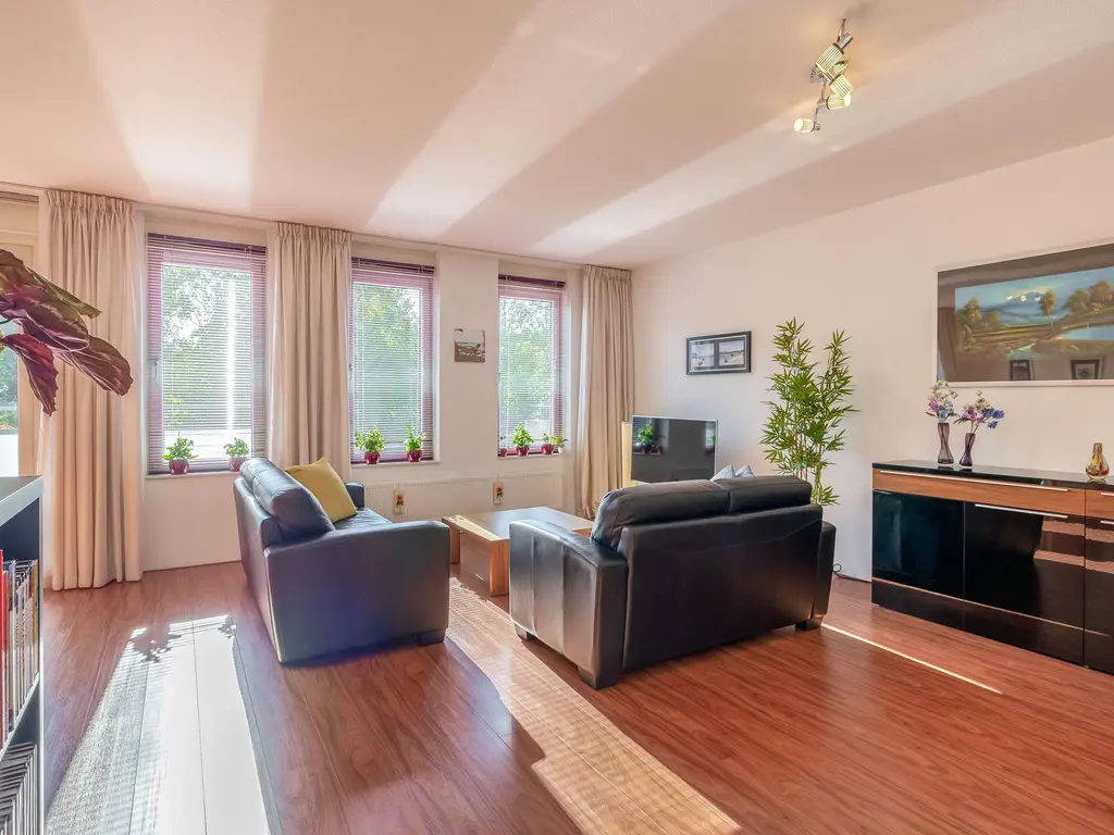 Wulpstraat 20, HELLEVOETSLUIS