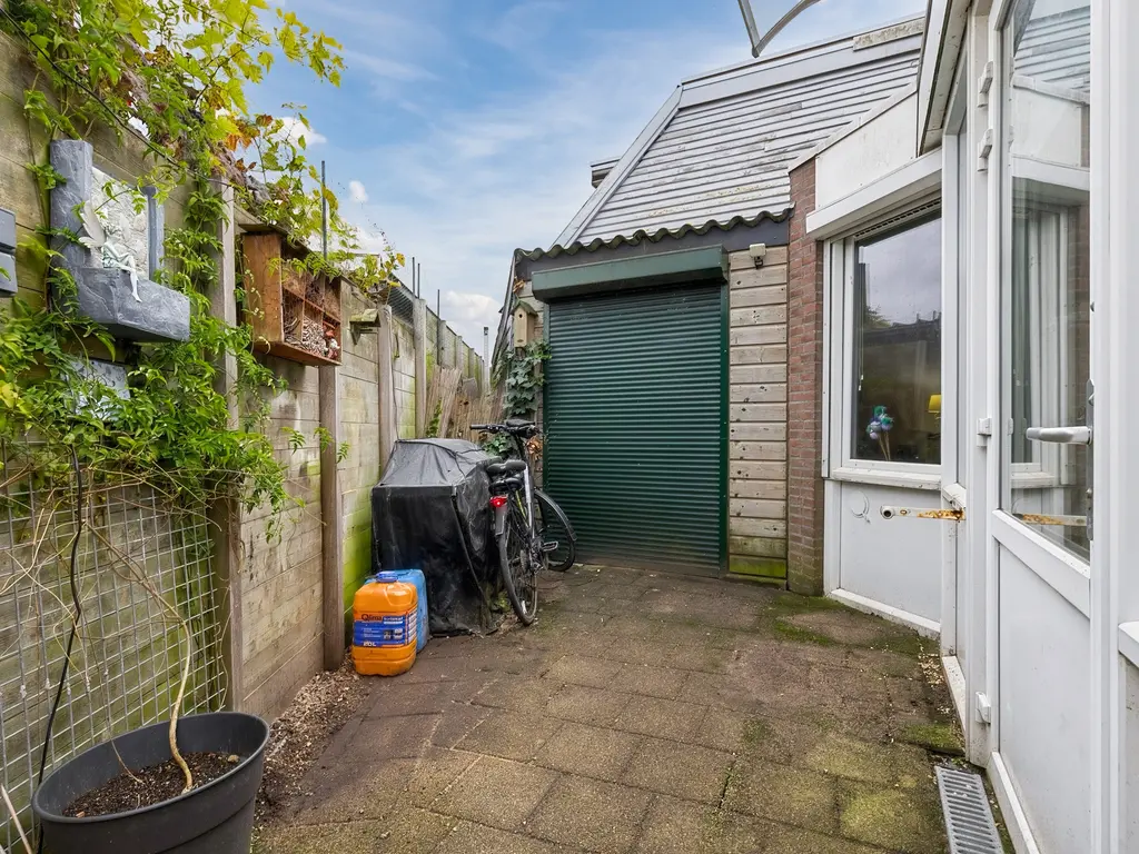 Rijksstraatweg 192, HELLEVOETSLUIS