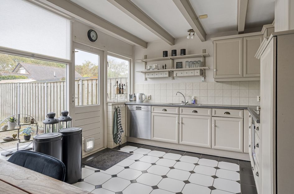 Hoekwoning te koop: Krammerstraat 10, Sint Philipsland