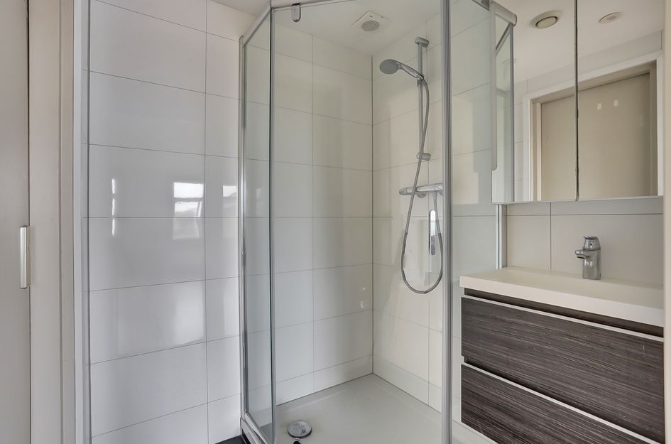 Appartement te koop: Oudedijk 139A04, Rotterdam